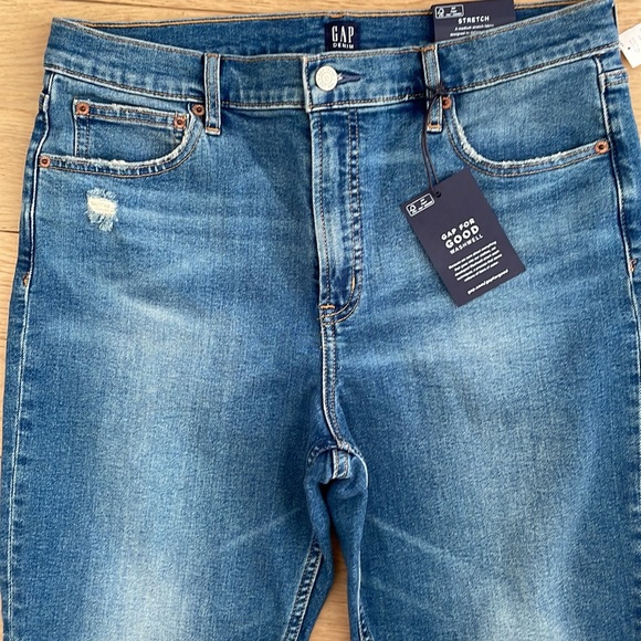 NWT WOMENS GAP 32P HIGH RISE CIGARETTE JEANS - Picture 2 of 5